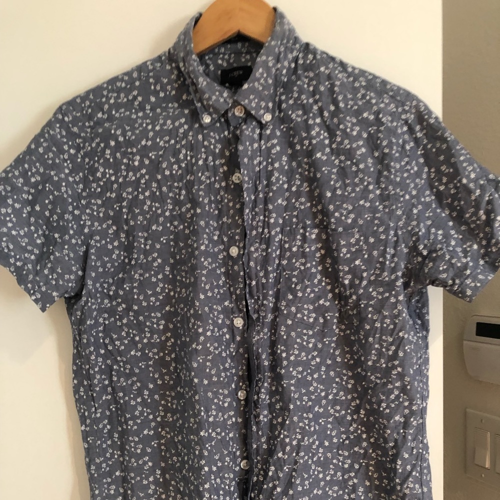 J crew men’s medium button down